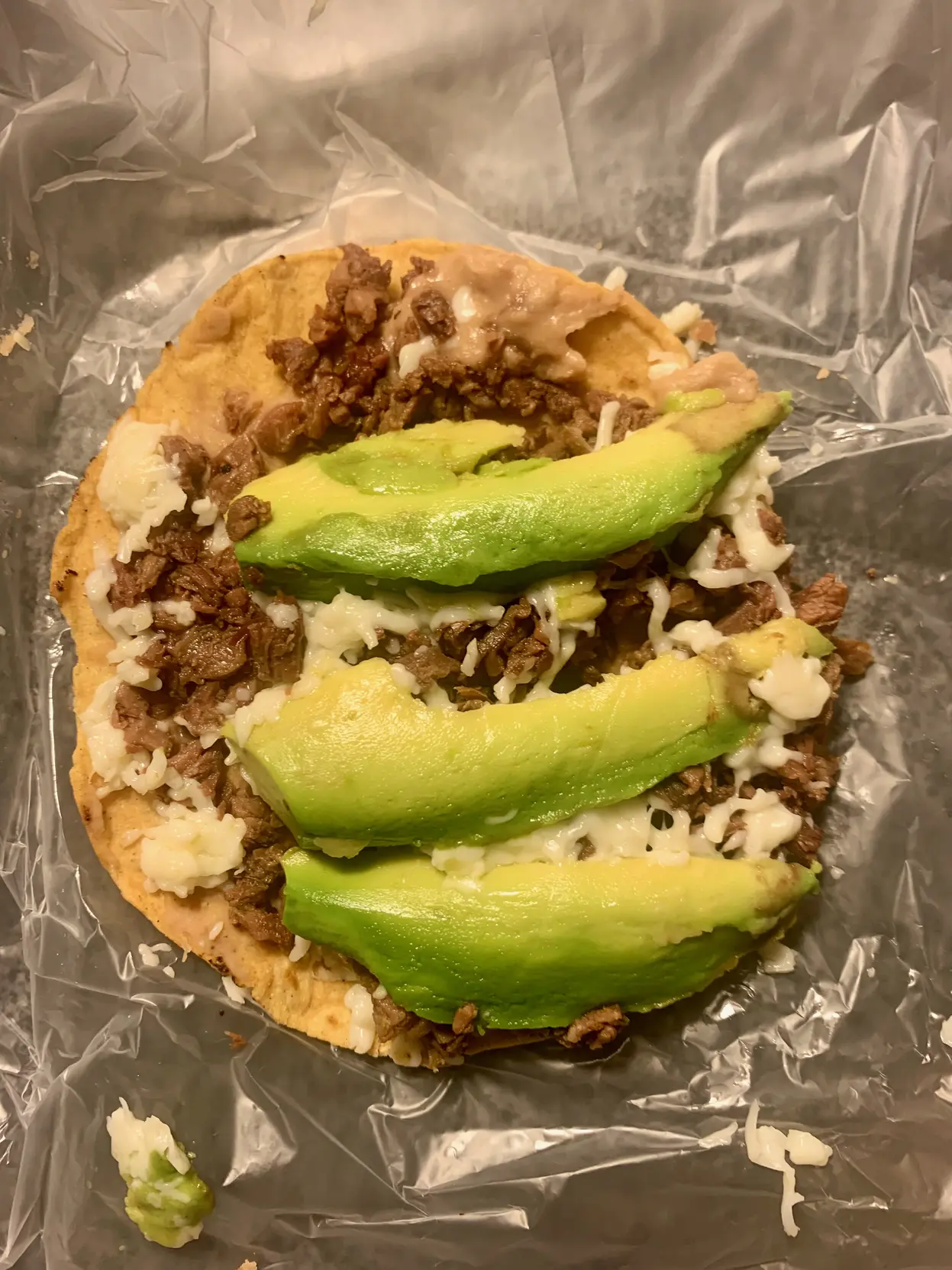 好吃的 taco。其中白色的是 cheese,肉是碎牛肉。